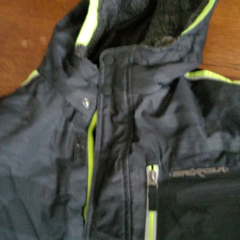 Boys large zero xposure winter coat